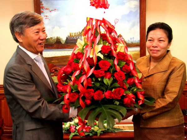 ຫວຽດນາມ ອວຍພອນວັນສ້າງຕັ້ງພັກປະຊາຊົນປະຕິວັດລາວ